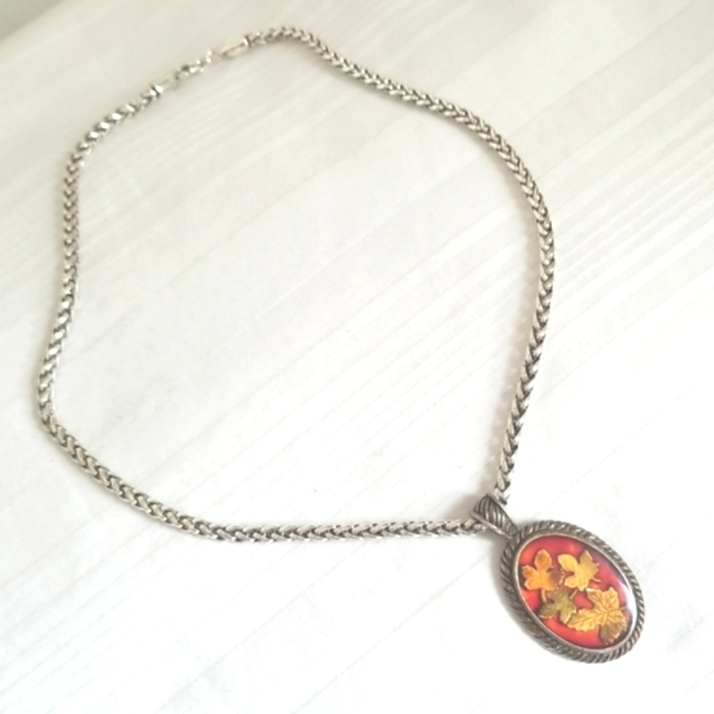 Vintage KC Silver Maple Leaf Pendant Necklace